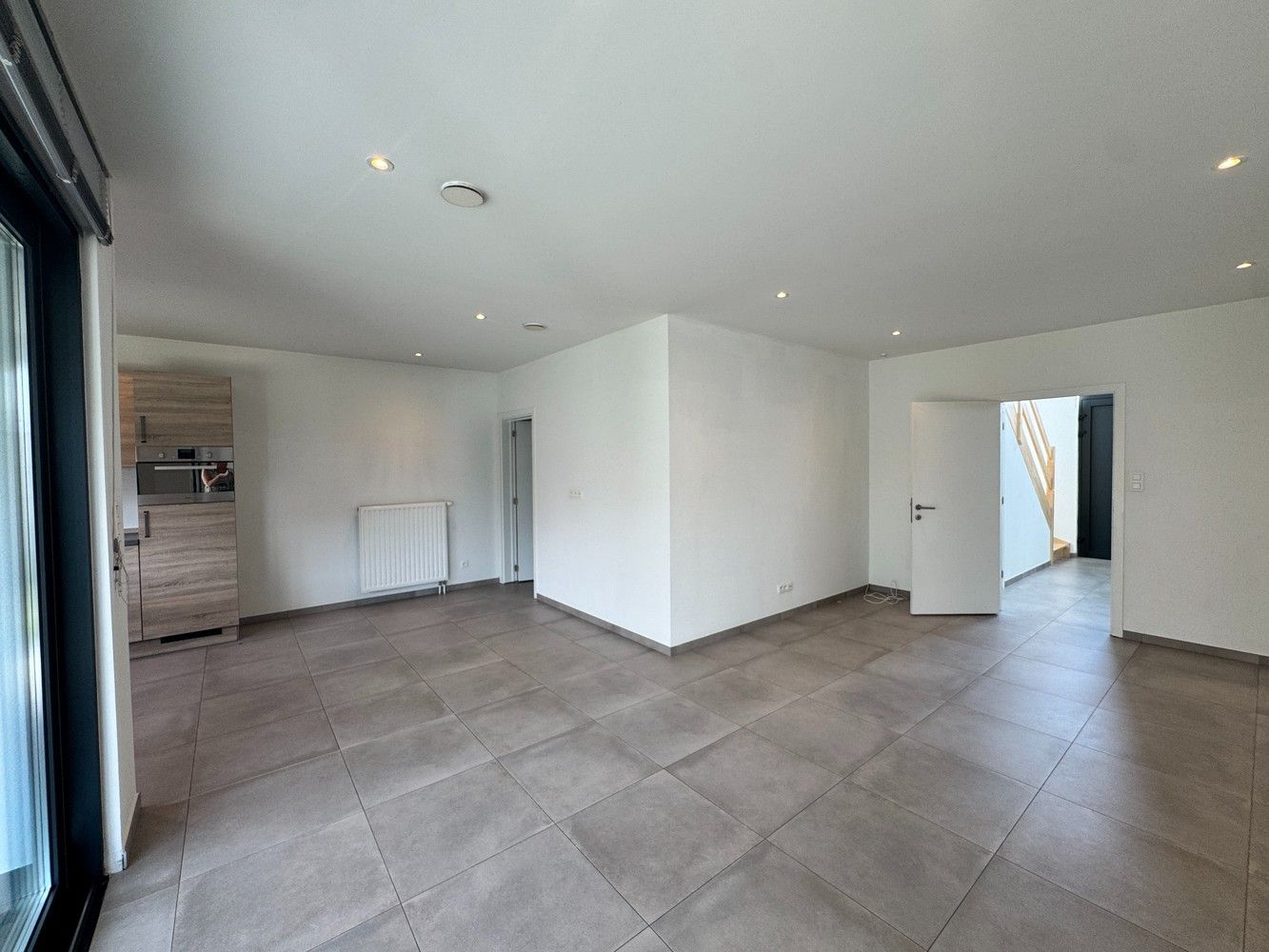 Exclusieve, instapklare woning met modern comfort in het hart van Lanaken foto 5