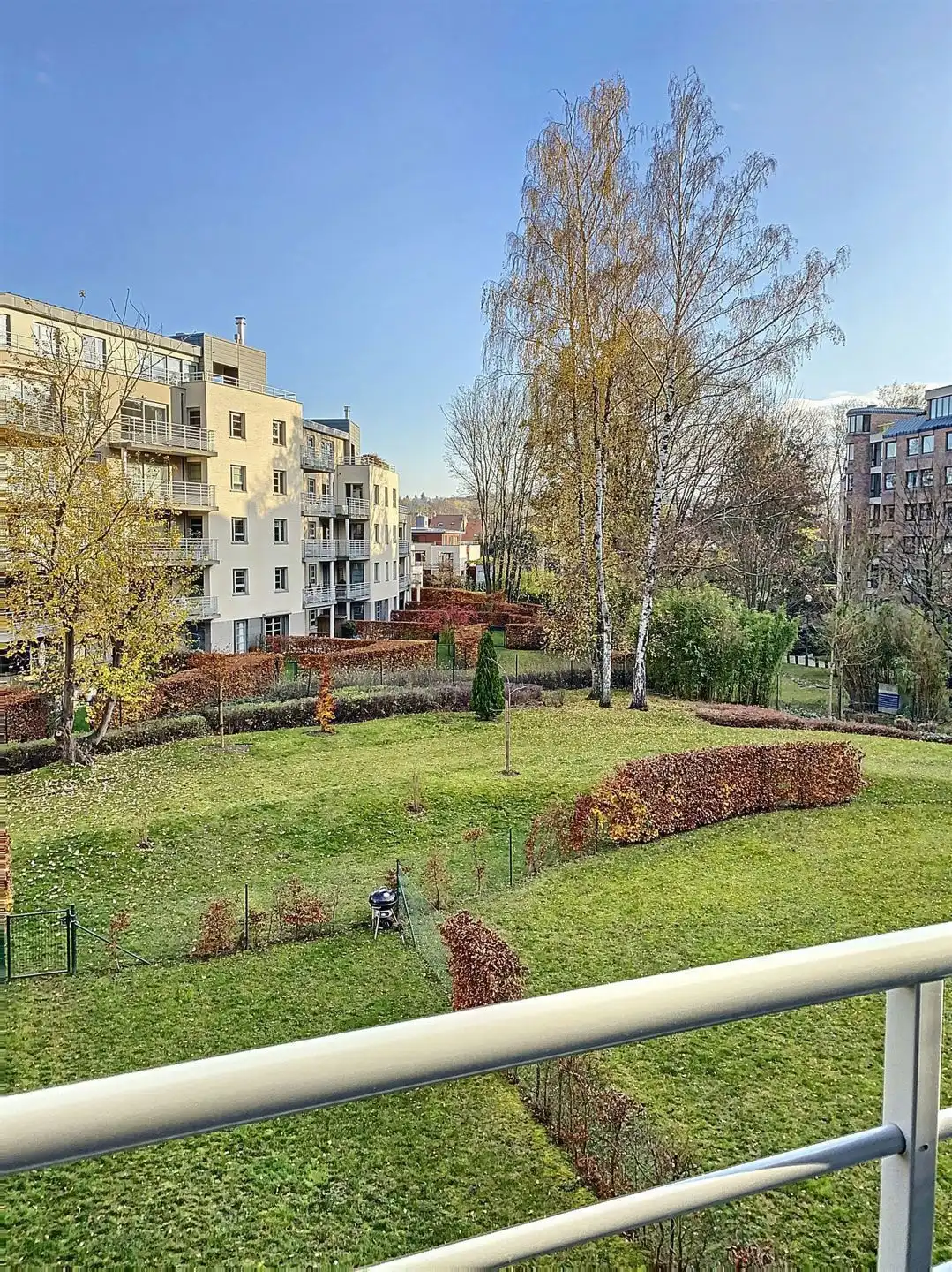 Mooi appartement met 2 slaapkamers + parkeerplaats foto 2