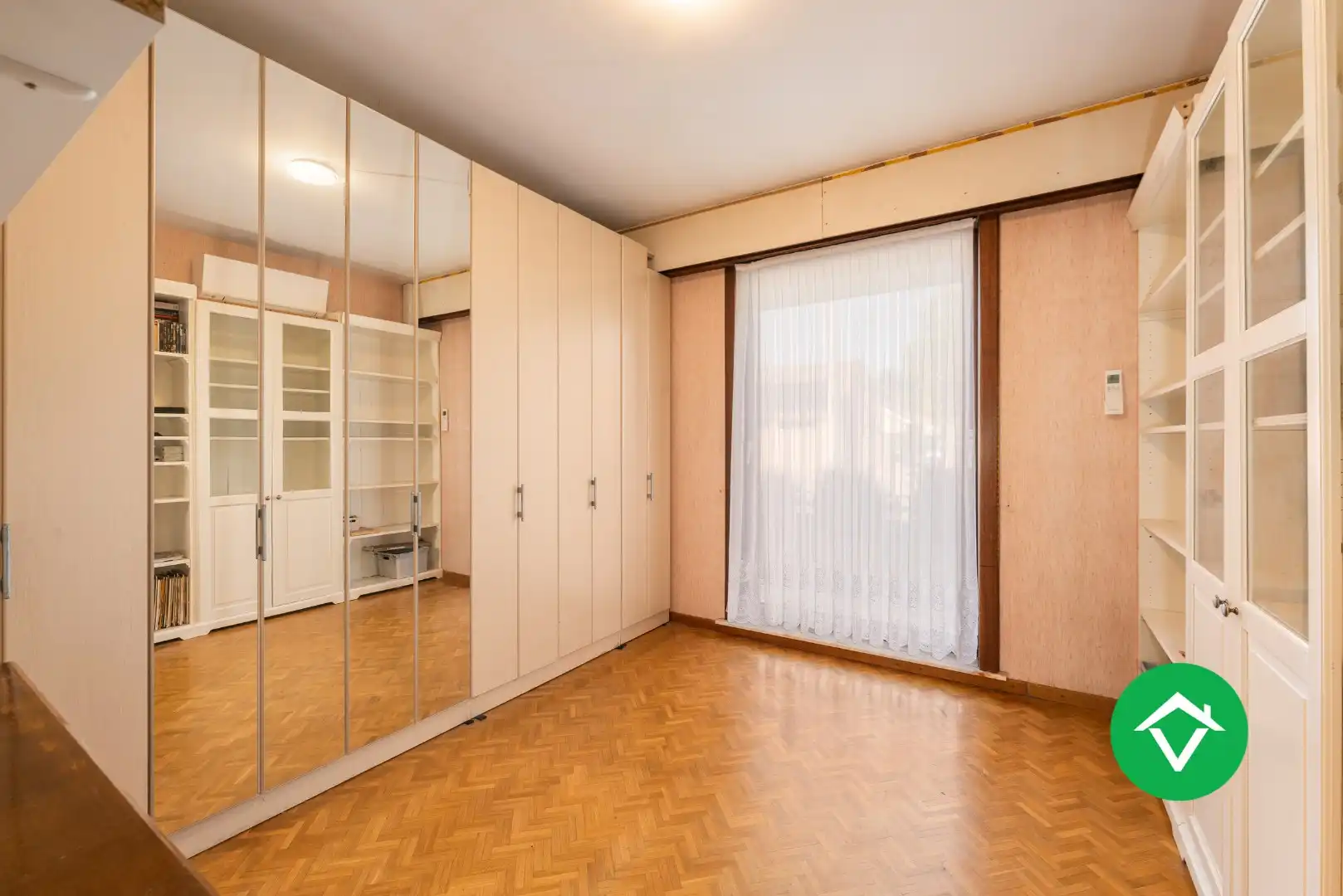 Zeer ruime en instapklare woning met veel mogelijkheden te Eernegem foto 21