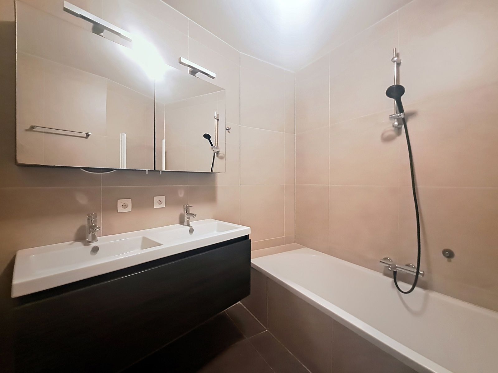 Appartement te huur foto 7