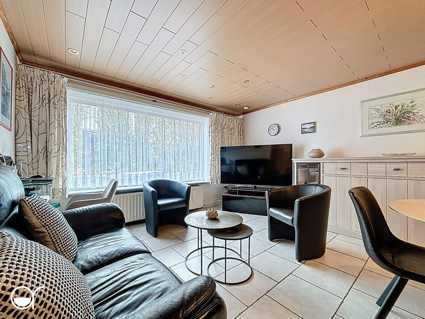 2-slaapkamerappartement aan het water met ruime garage foto 3