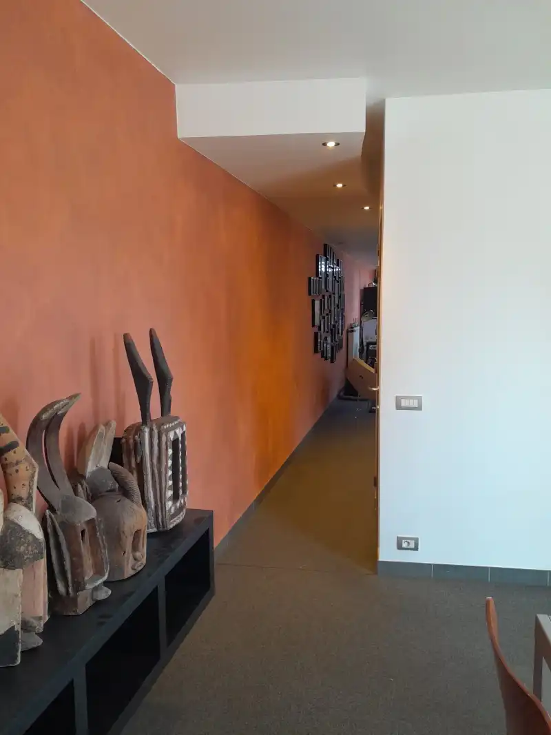 Centraal gelegen, design- kantoorruimte van +/- 100m². ENERGIELABEL B foto 4