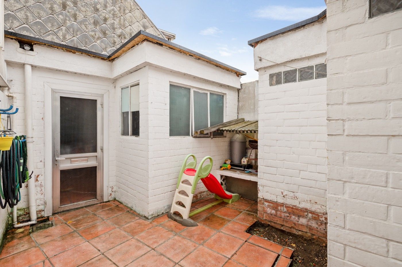 Knusse, centraal gelegen woning met 2 slpk. en garage foto 19