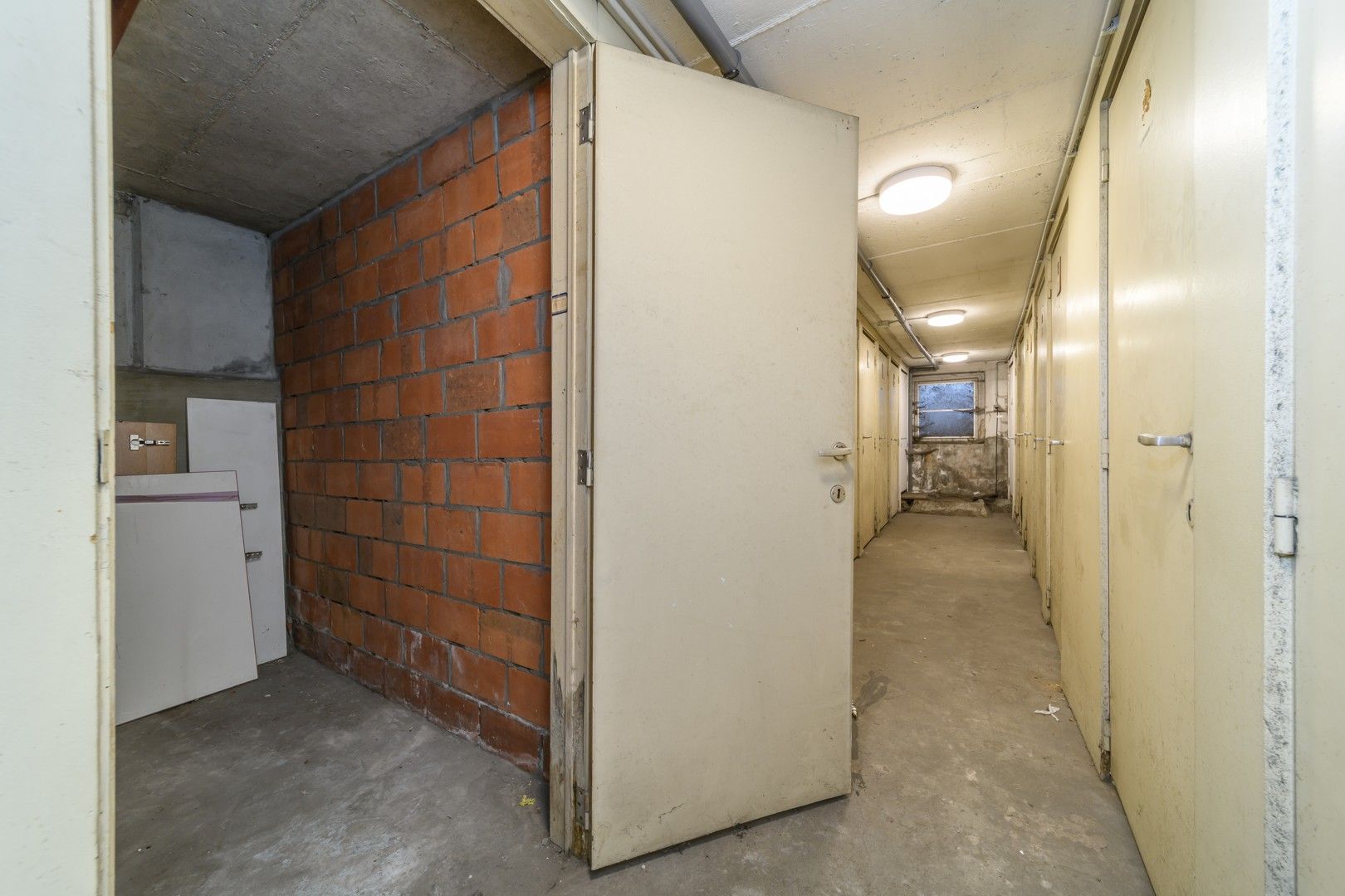 1-slaapkamer appartement te Roeselare foto 13