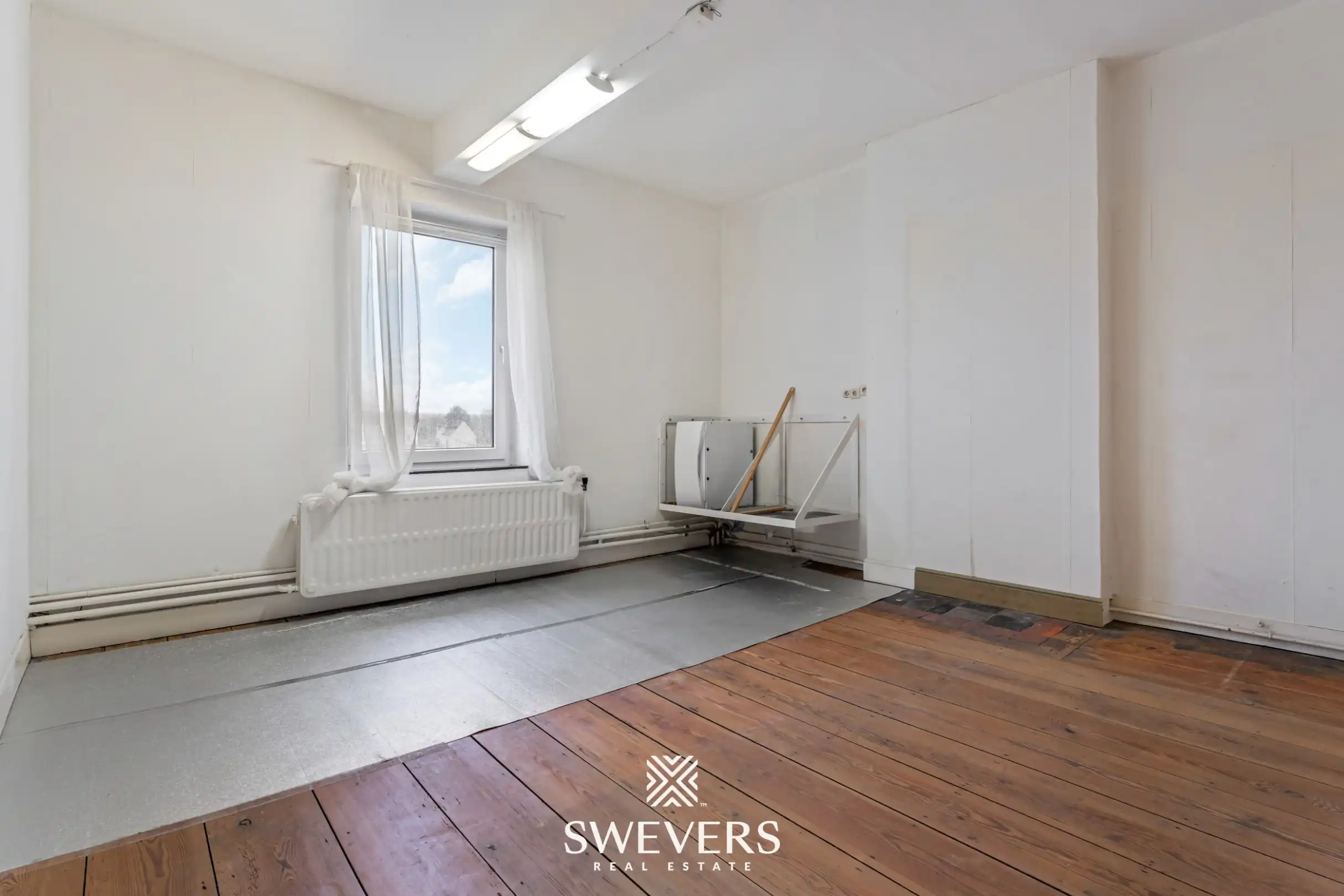 Ruime woning met uitzonderlijk zicht over de vallei te Borgloon foto 11