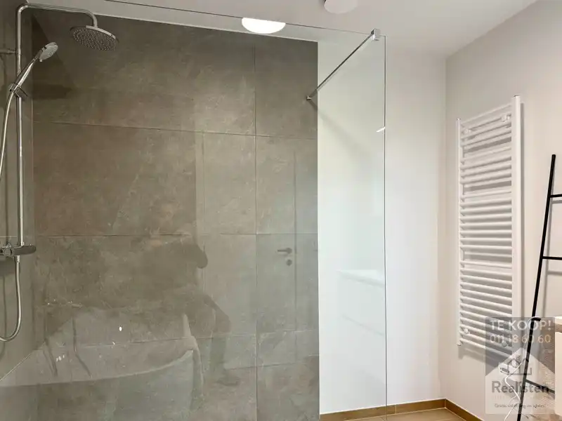 Instapklare nieuwbouwwoning - OB met garage foto 40