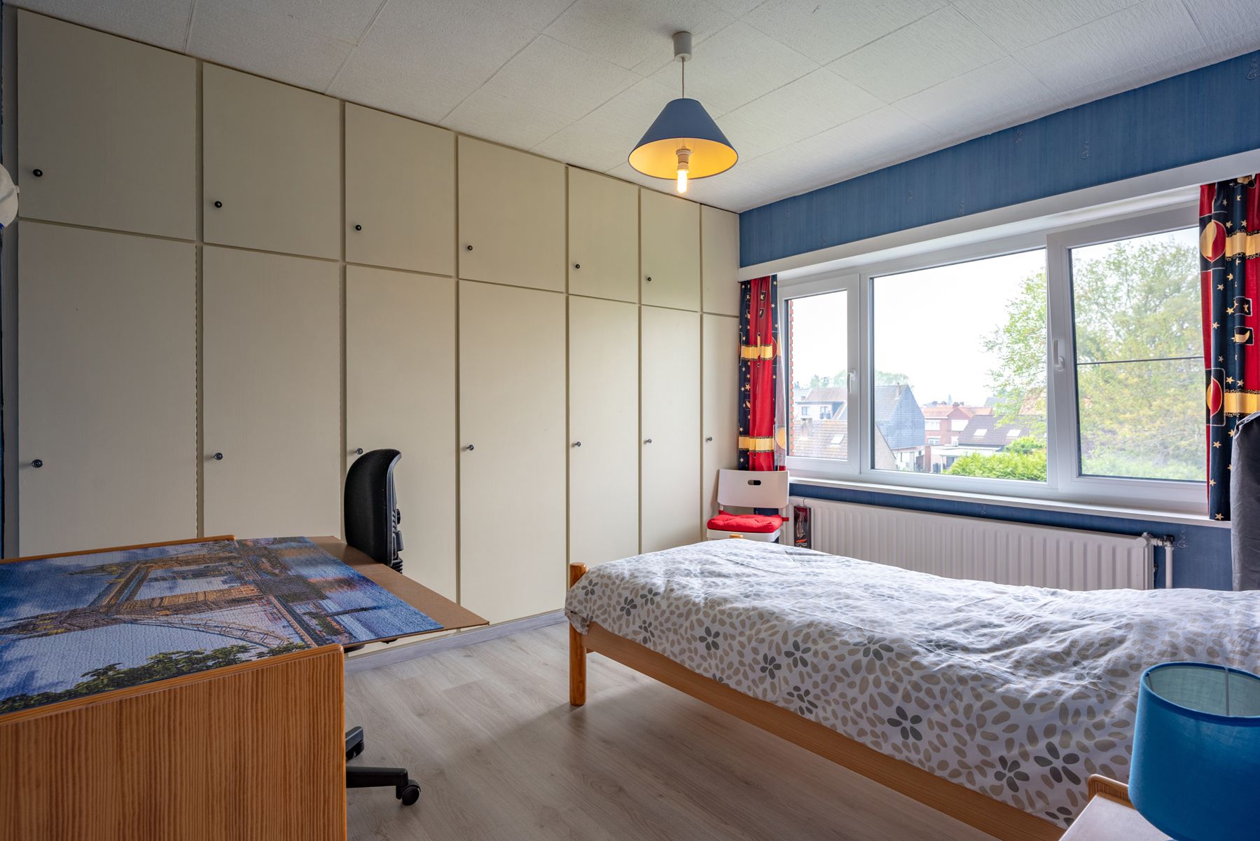 Instapklare woning met 3 slaapkamers, tuin en garage foto 12