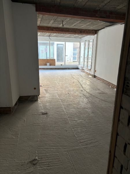 Gelijkvloers handelspand te koop! foto 9