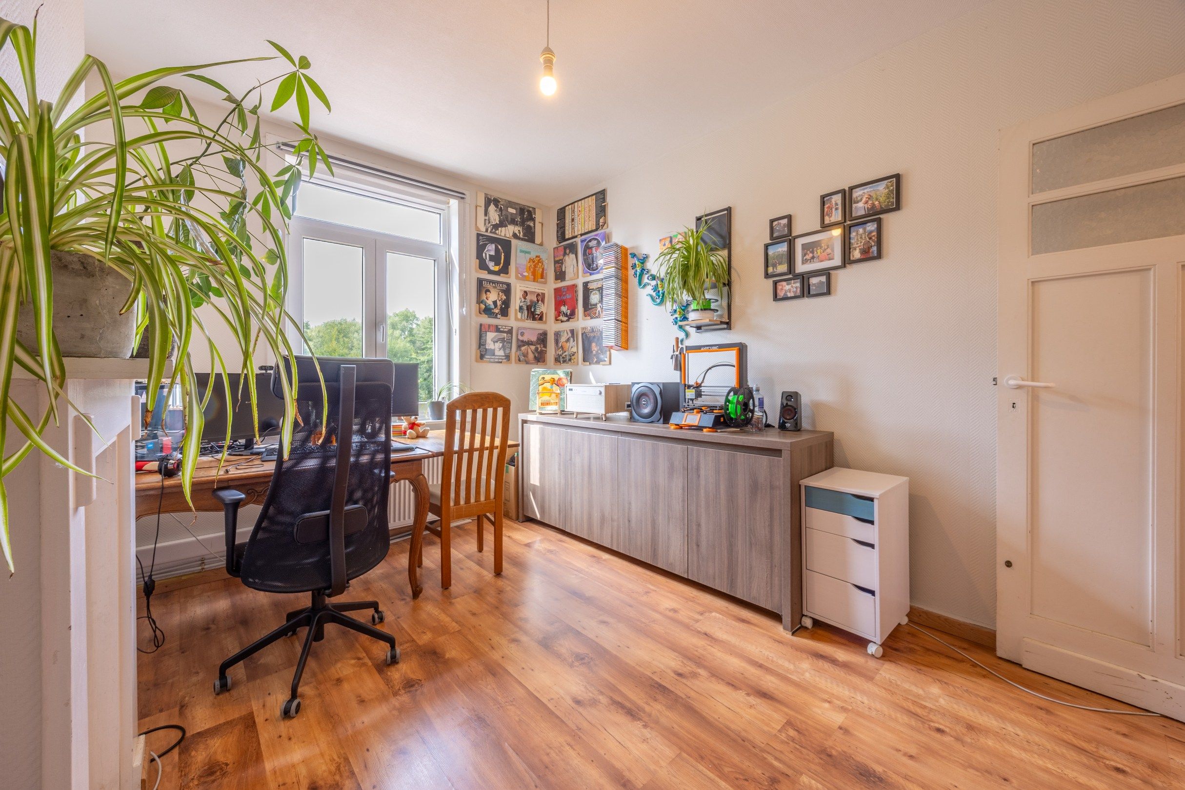 Ideale starterswoning met 4 slaapkamers foto 9