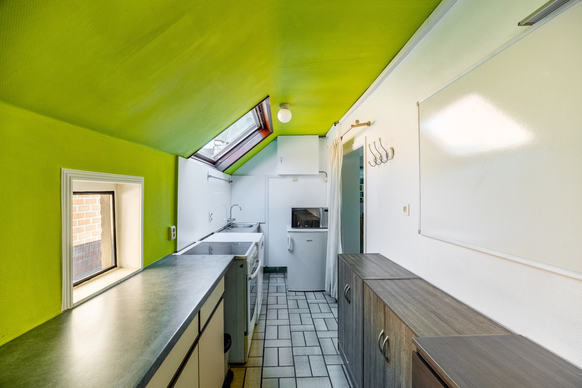 KNUSSE WONING MET DUBBELE GARAGE foto 7