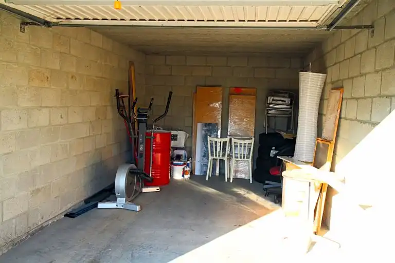 ZEER RUIM APPARTEMENT MET GARAGE, CENTRUM DIEST! foto 26