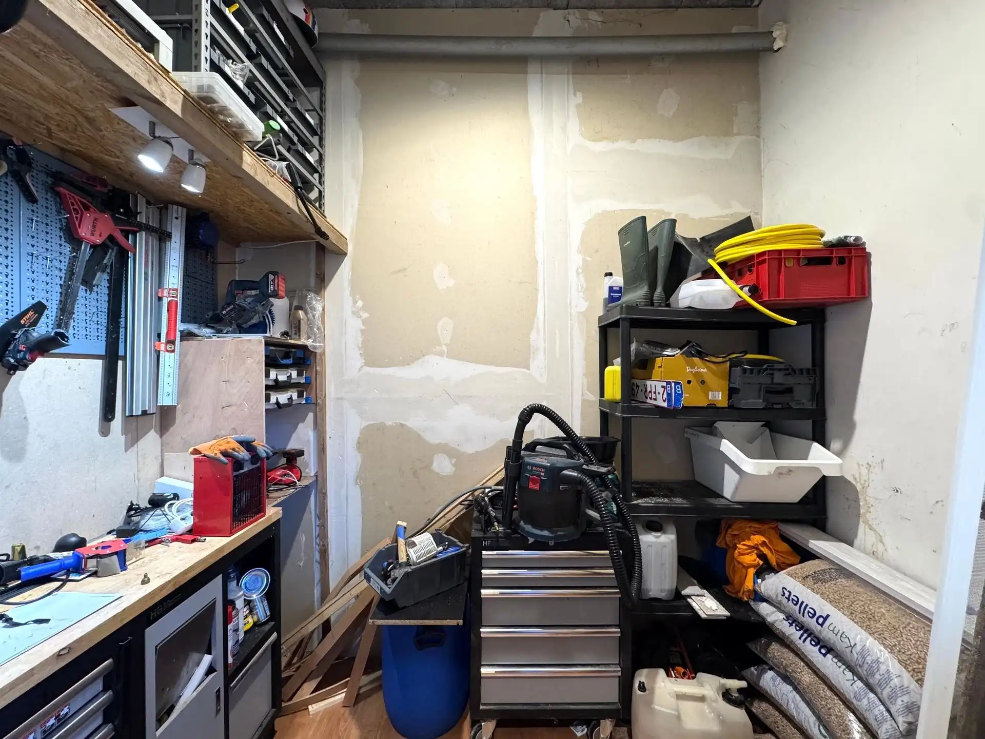 Instapklare halfopen woning met 3 (mogelijk 5) slaapkamers in Maasmechelen foto 13