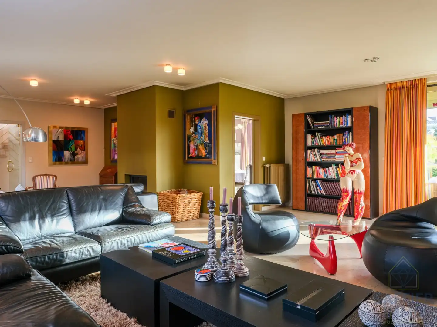 Ruim woning met uitbreidingsmogelijkheden foto 3