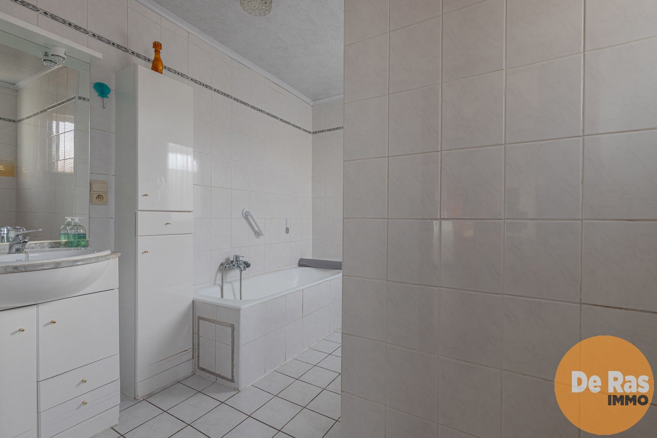 ERPE-MERE - Op te frissen woning met zuidgerichte tuin foto 10