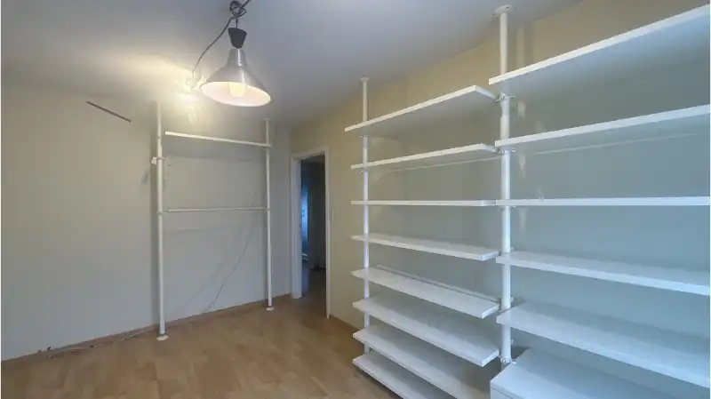 Instapklare 2-slaapkamerwoning met GARAGE, TUIN en ZWEMBAD te koop in Sint-Kruis Brugge foto 8