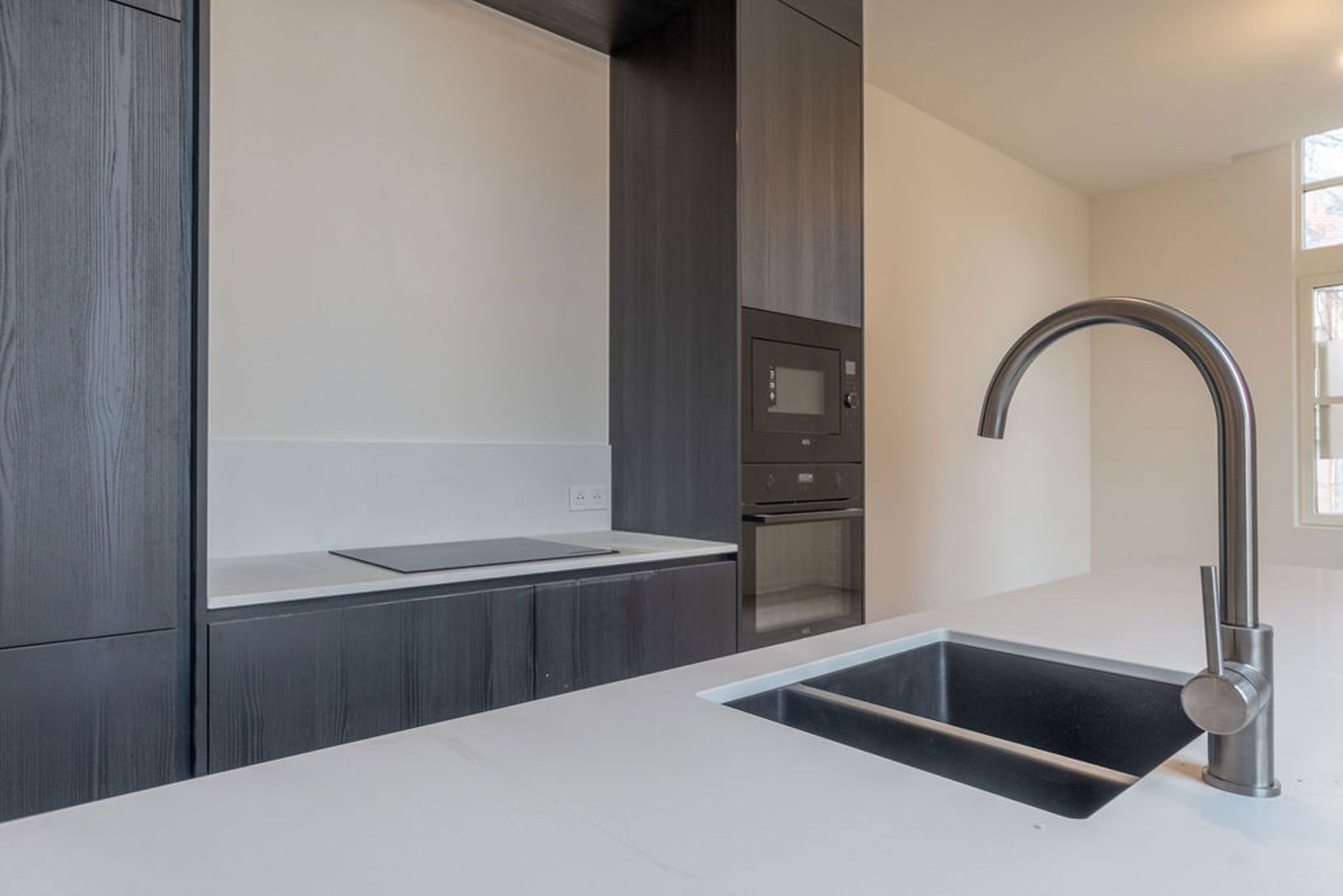 Uniek gelijkvloersappartement van 131 m² op rustige ligging foto 12