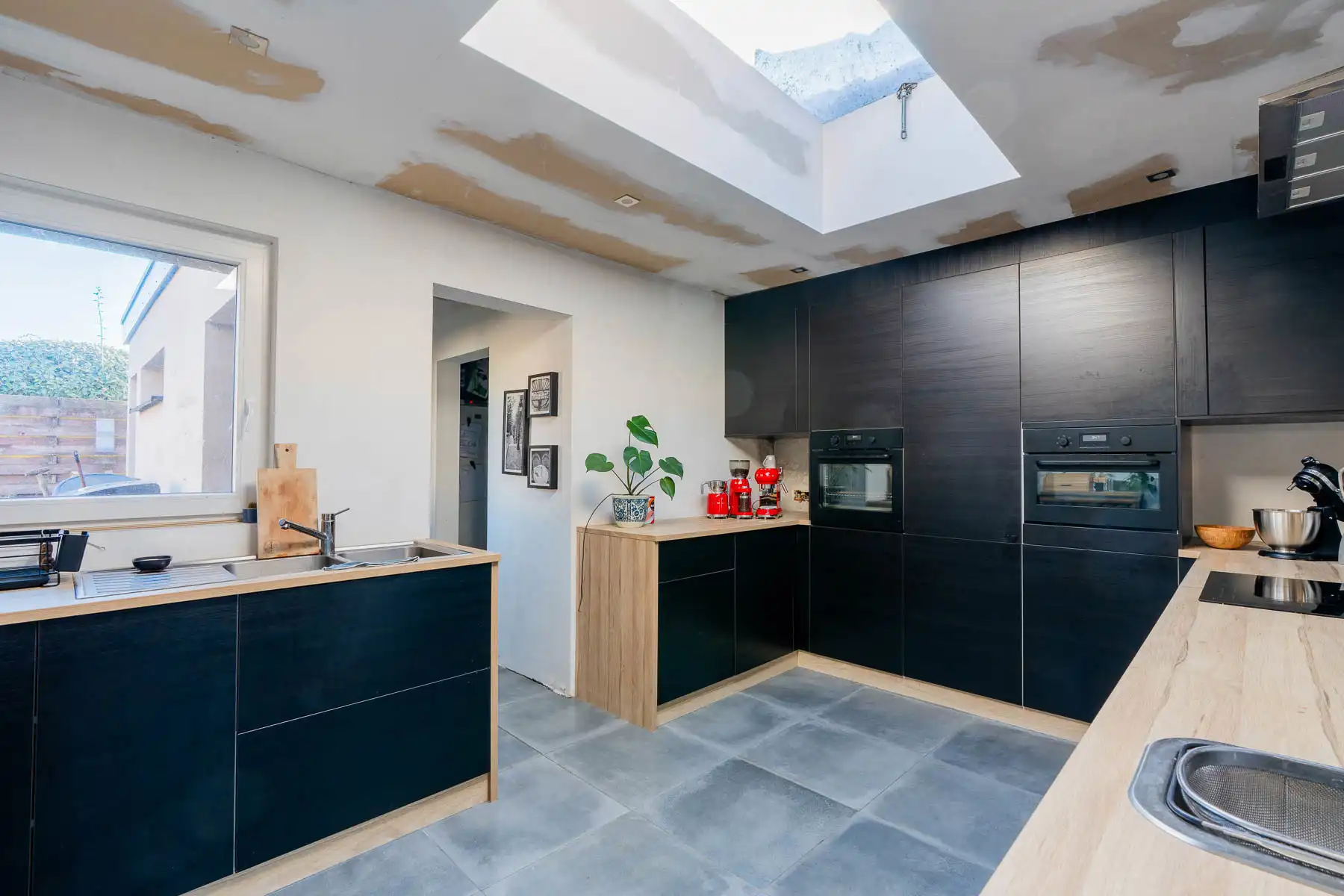 Centraal gelegen instapklare woning met tuin foto 12