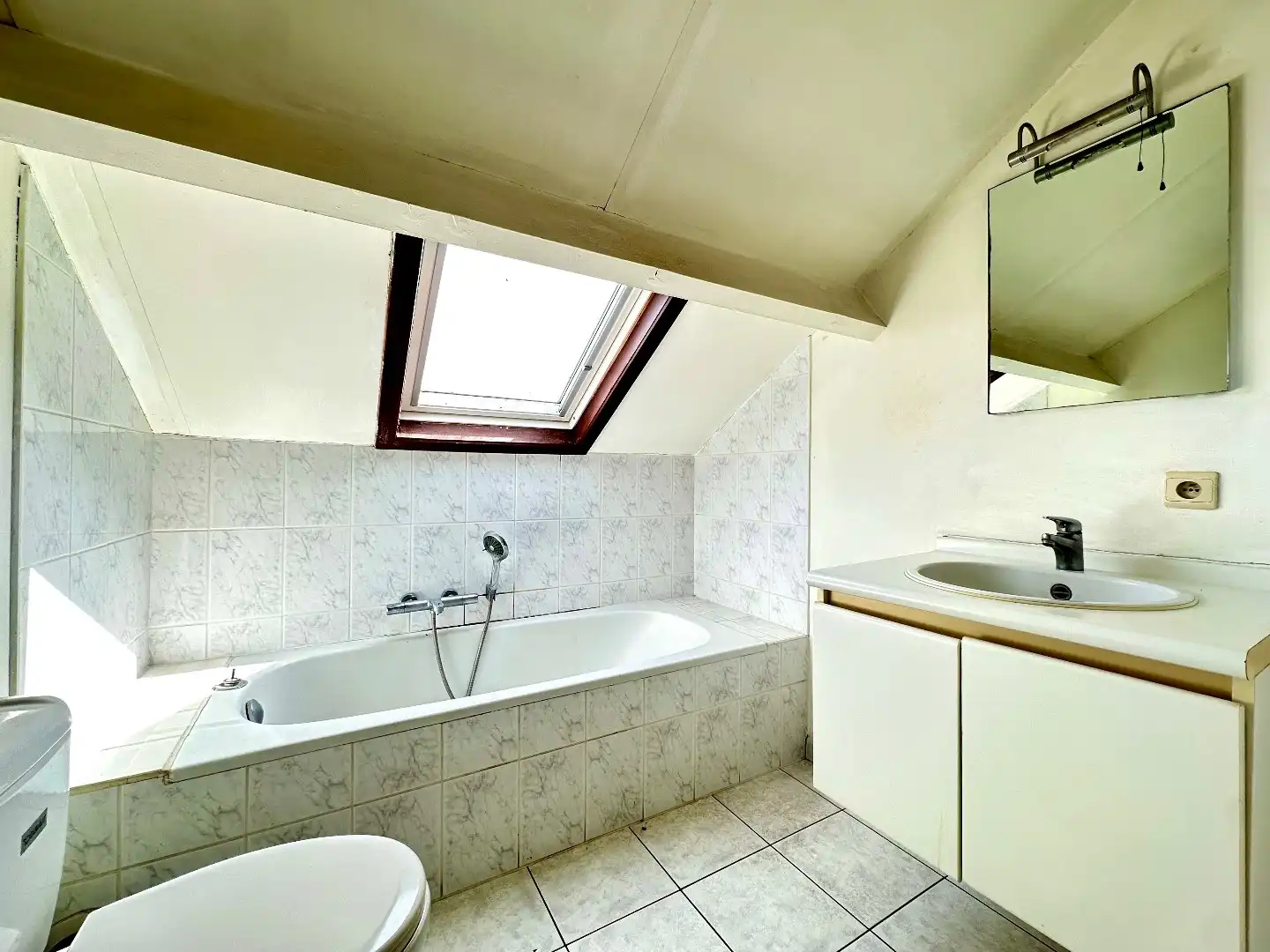 Instapklare gezinswoning gelegen in het rustige en aangename Zichen-Zussen-Bolder  foto 8