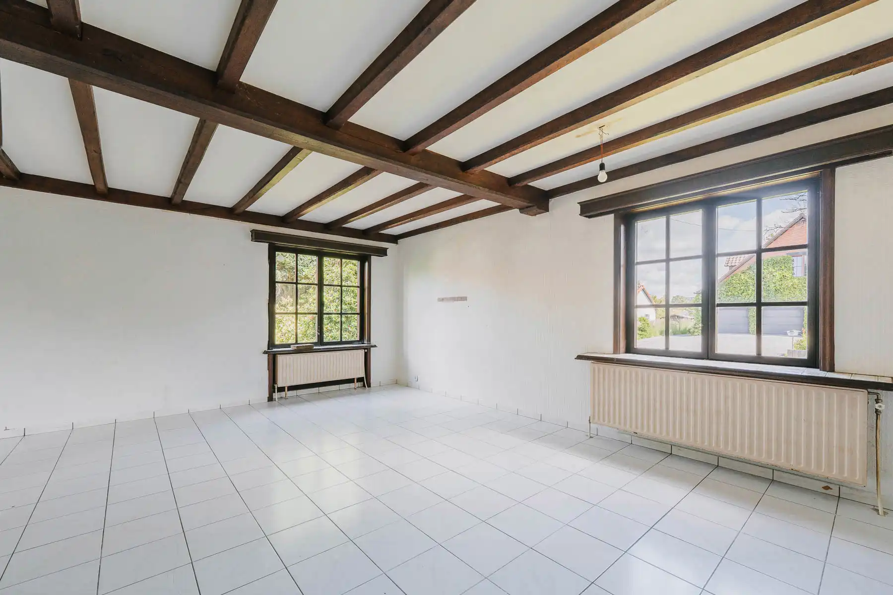 Gelijkvloerse renovatiewoning met groot potentieel foto 5
