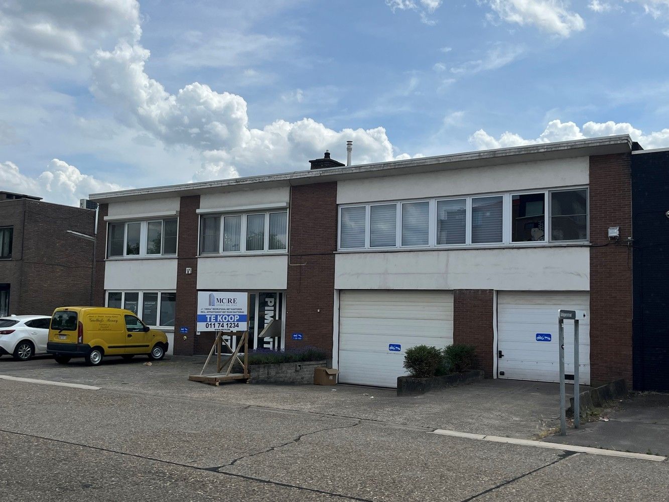 Industrieel-magazijn-logistiek te koop Zeilstraat 15 - 3500 Hasselt