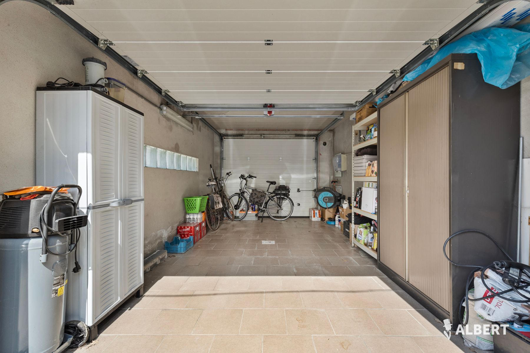 Instapklare starterswoning met tuin in Denderleeuw foto 11