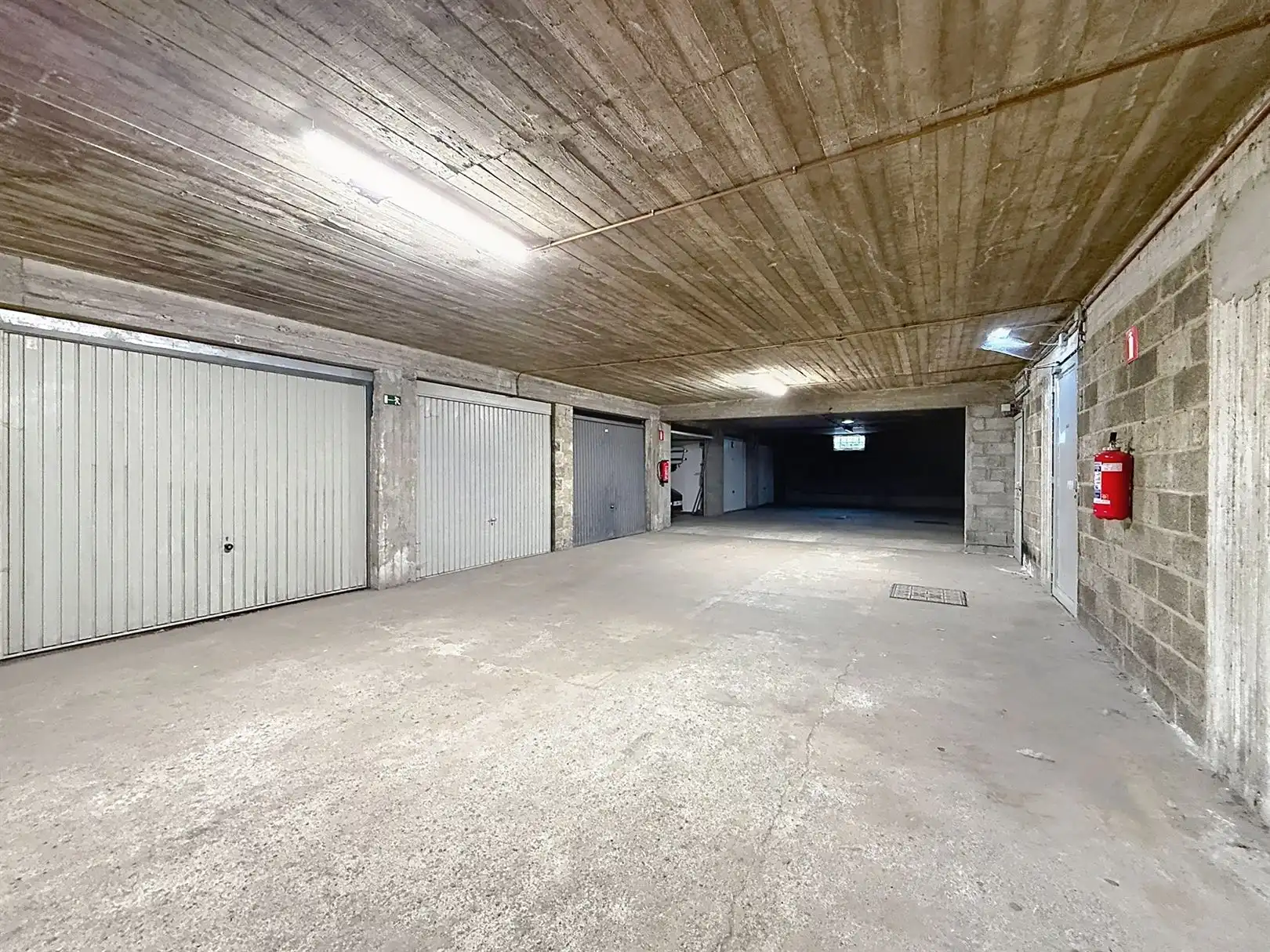 Gelijkvloers app, 2 slpks, kelder, garagebox foto 24
