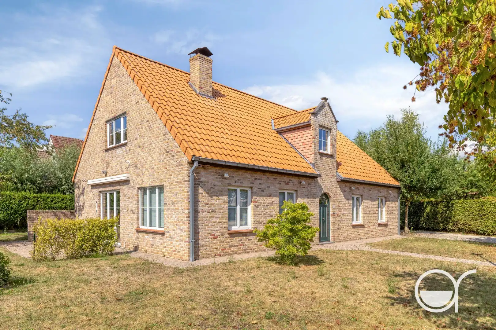 Rustig gelegen villa in doodlopende straat foto 2