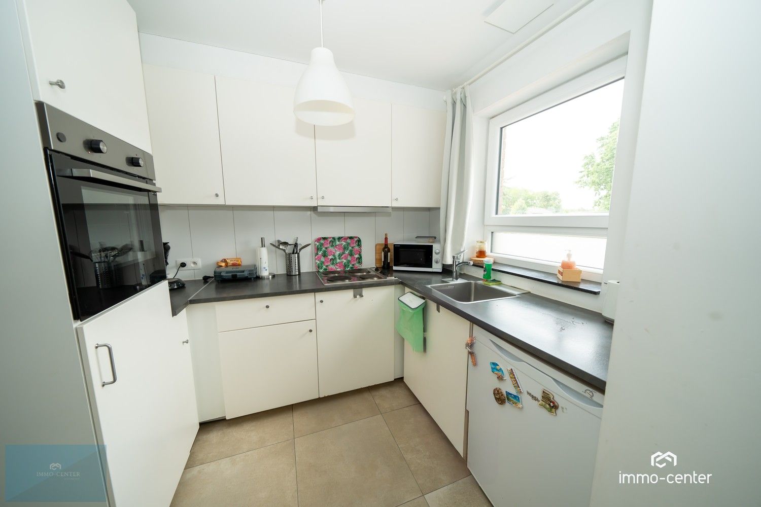 Instapklaar appartement met 2 slaapkamers, autostaanplaats, 2 terrassen in groene omgeving foto 5