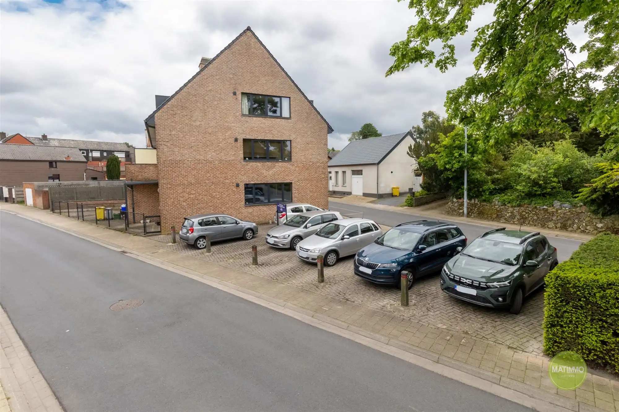 Opbrengsteigendom met 6 appartementen in Balen foto 3