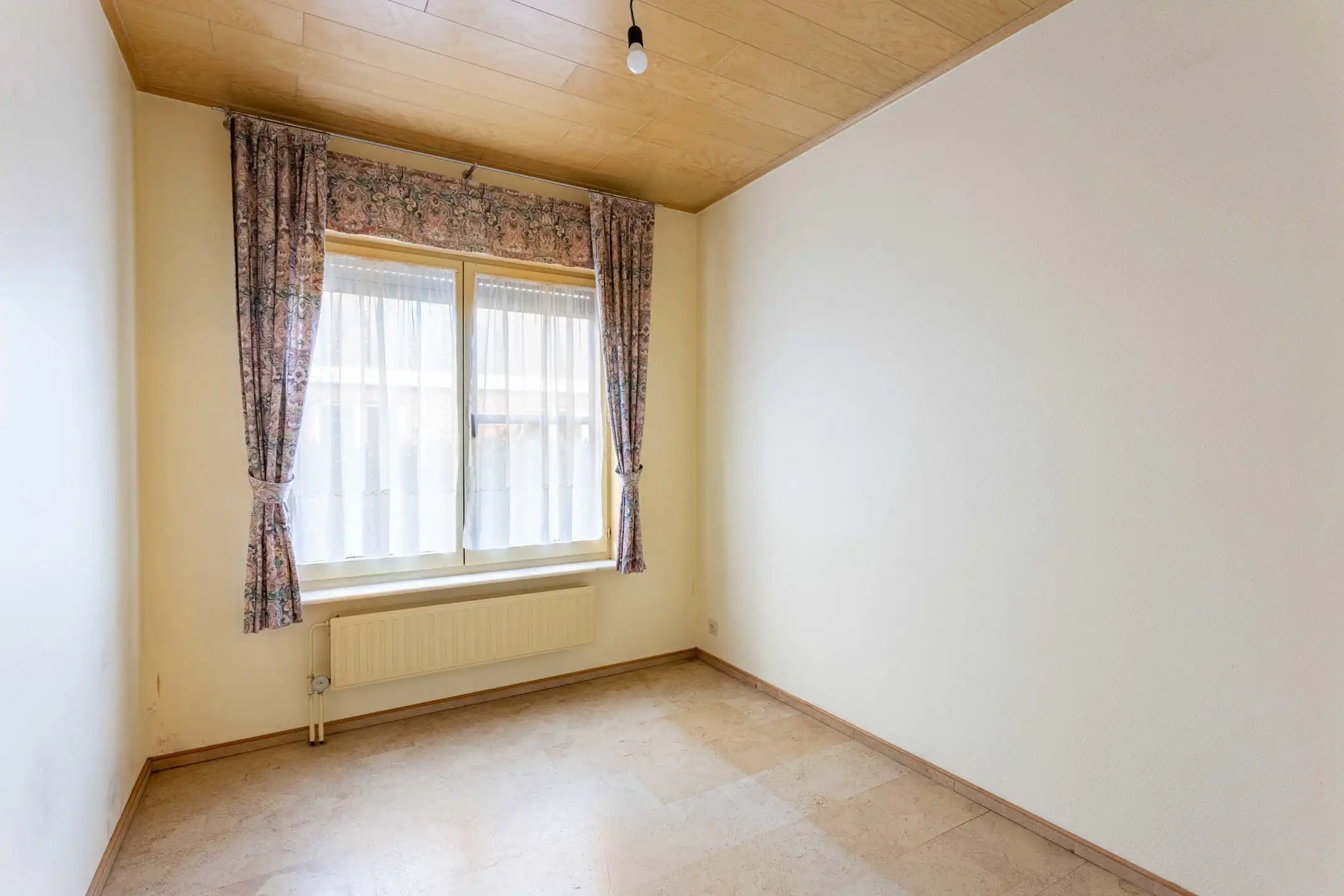 Instapklare villa met tuin, weids uitzicht en ruim bijgebouw foto 16