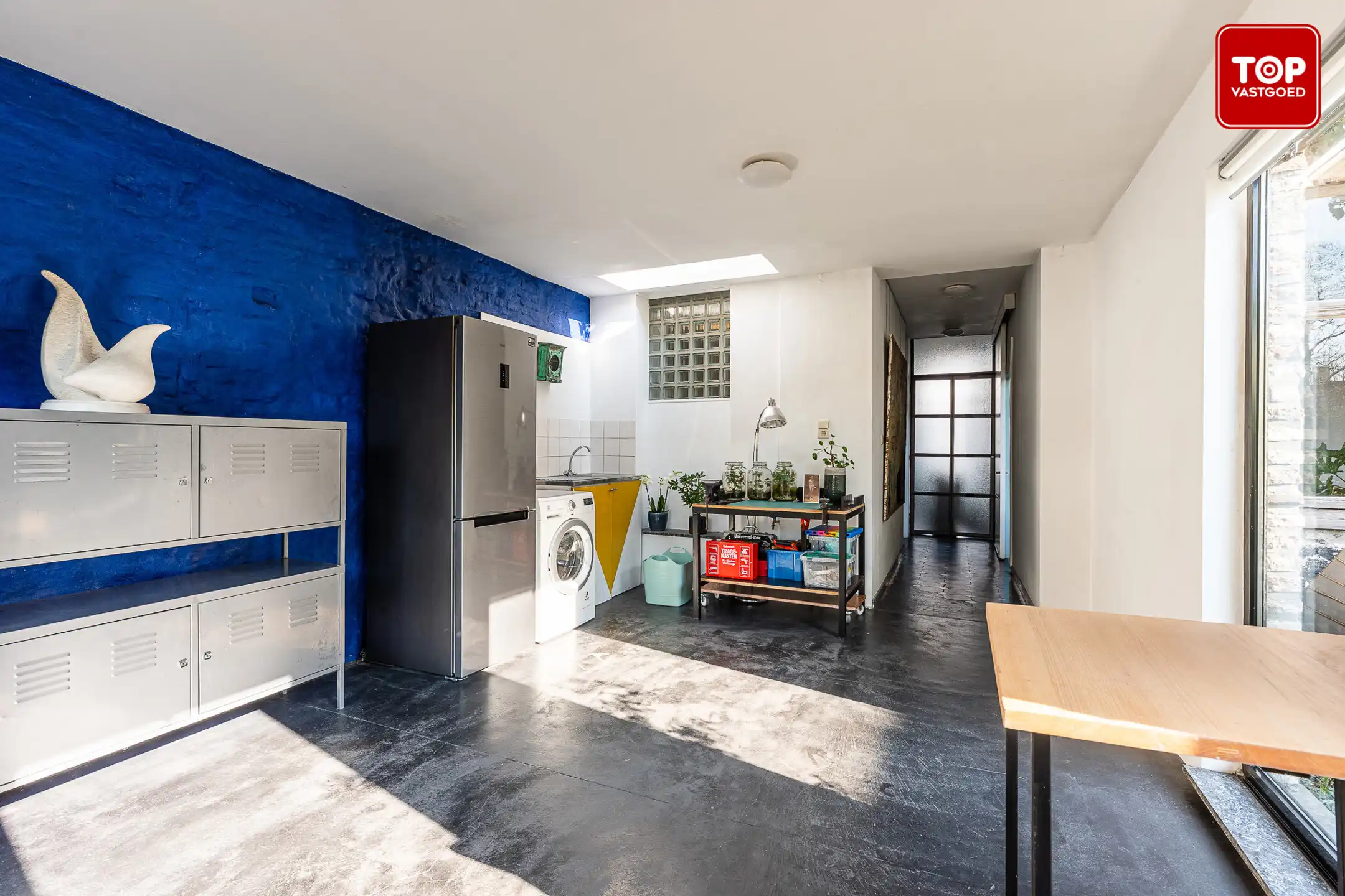 Authentieke en ruime woning met 3 slaapkamers, groot atelier en zonnige tuin foto 24