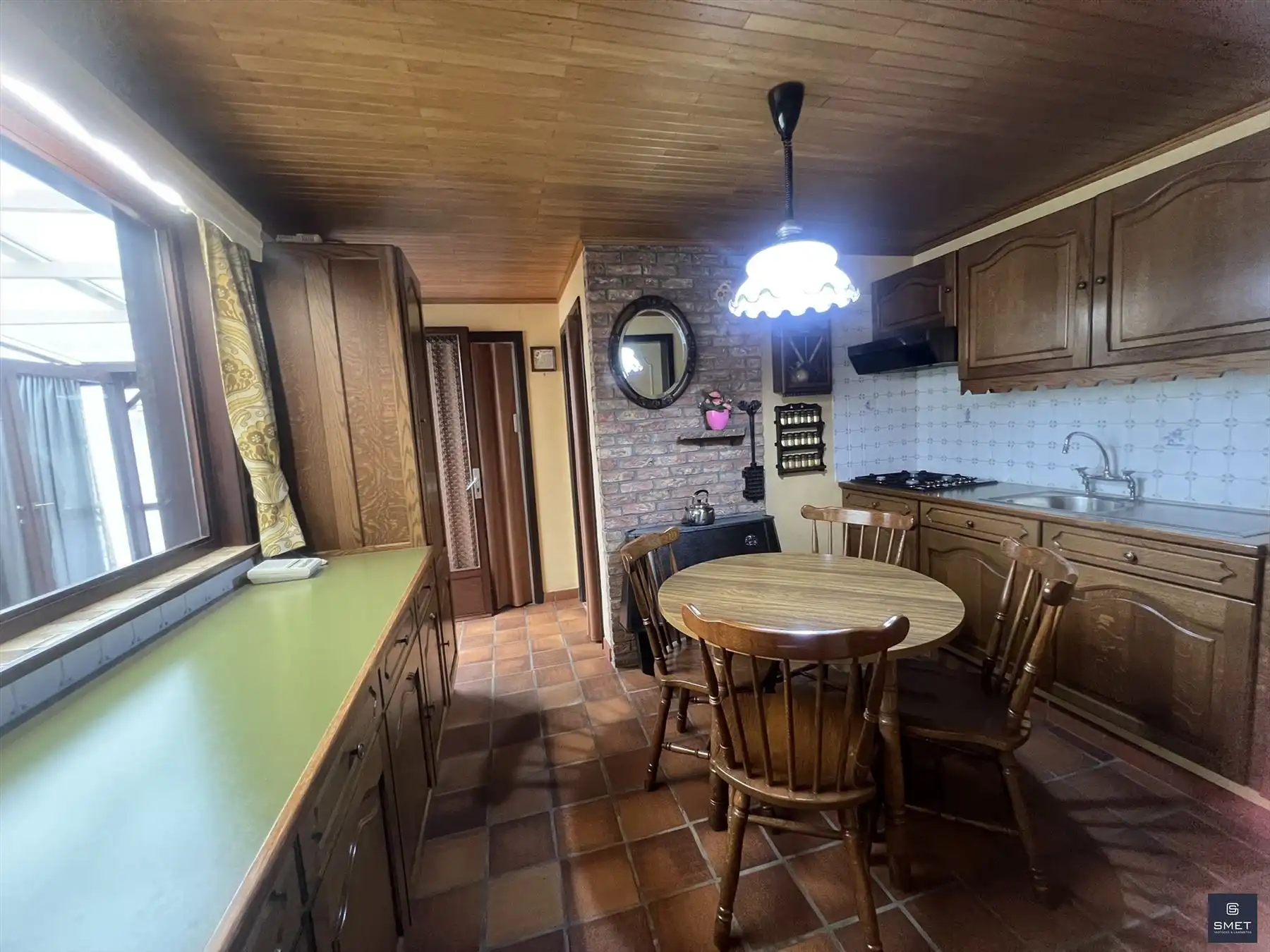 CHARMANTE HOB MET 3 SLPKS EN GARAGE foto 5