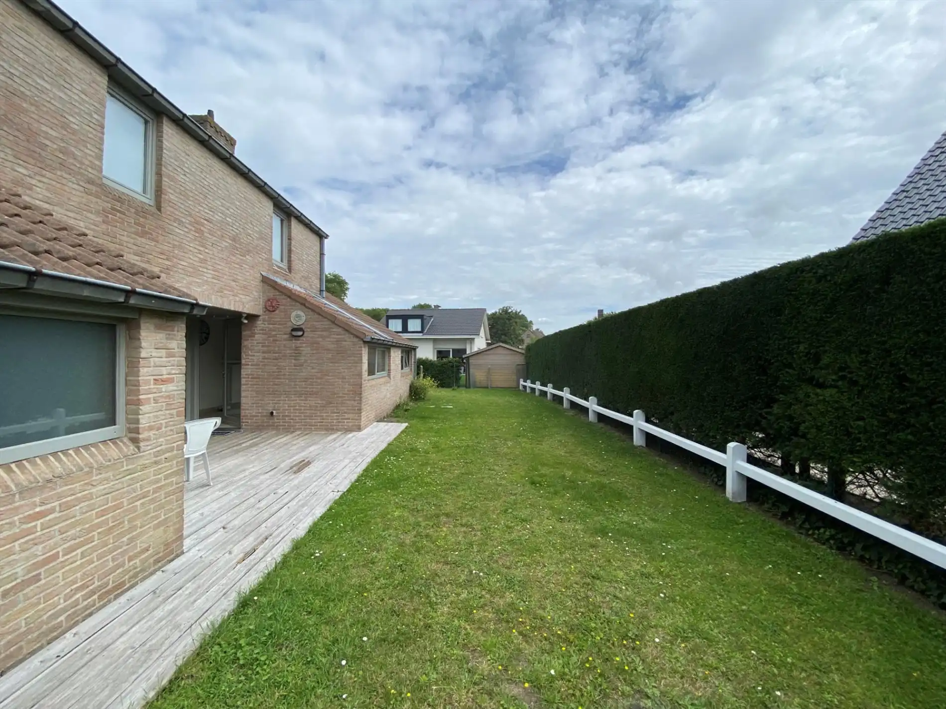 Residentieel gelegen villa op 740m² te Oostduinkerke.  foto 23