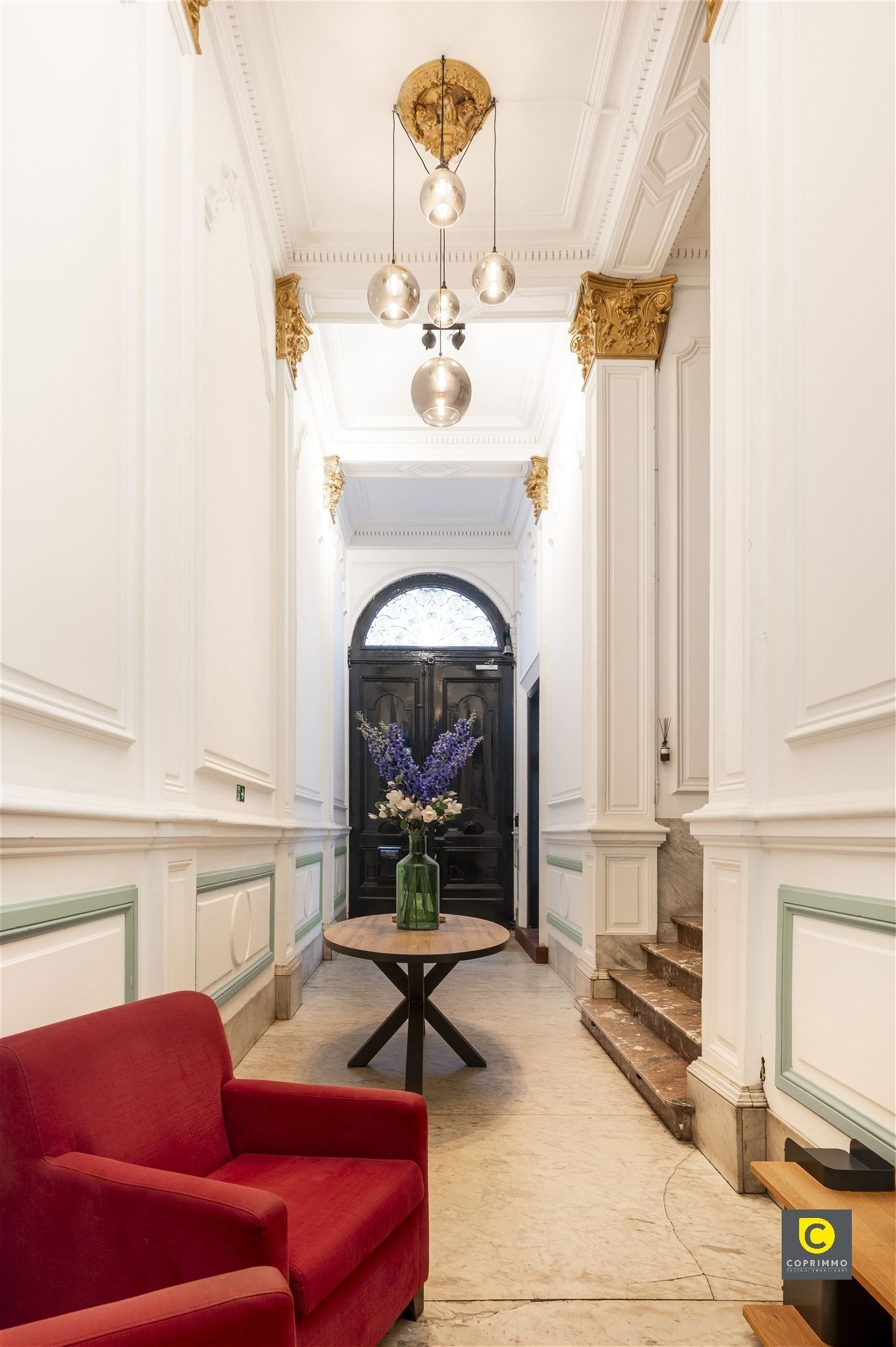 Unieke meesterwoning met garage foto 41