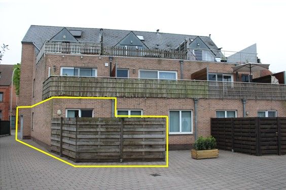 Zeer mooi appartement met garage foto 15