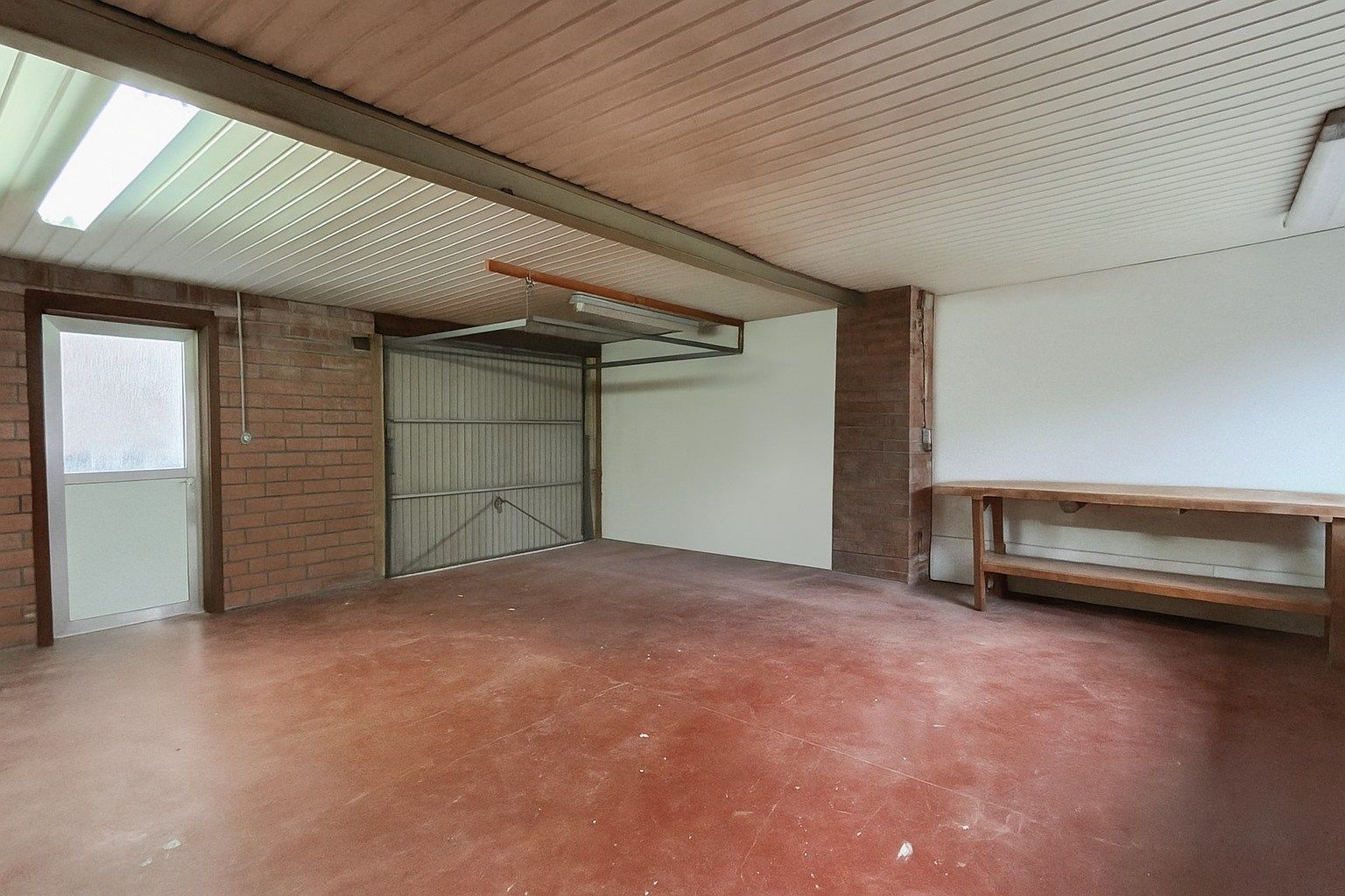 RUIME, INSTAPKLARE HOB MET 2 SLPKS | GARAGE EN STADSTUIN NABIJ CENTRUM DEINZE foto 12