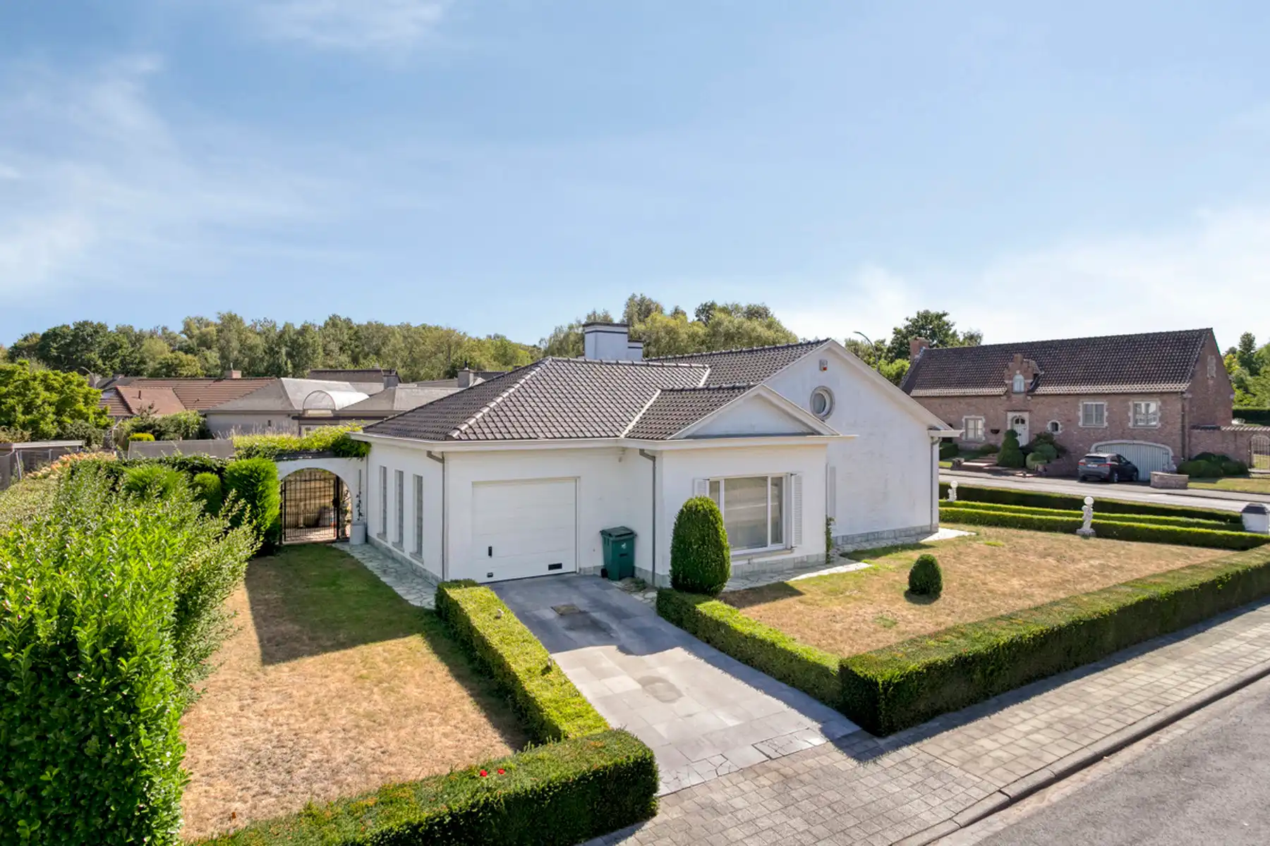 Hoofdfoto van de publicatie: Charmante gelijkvloers villa op 't Hoge!