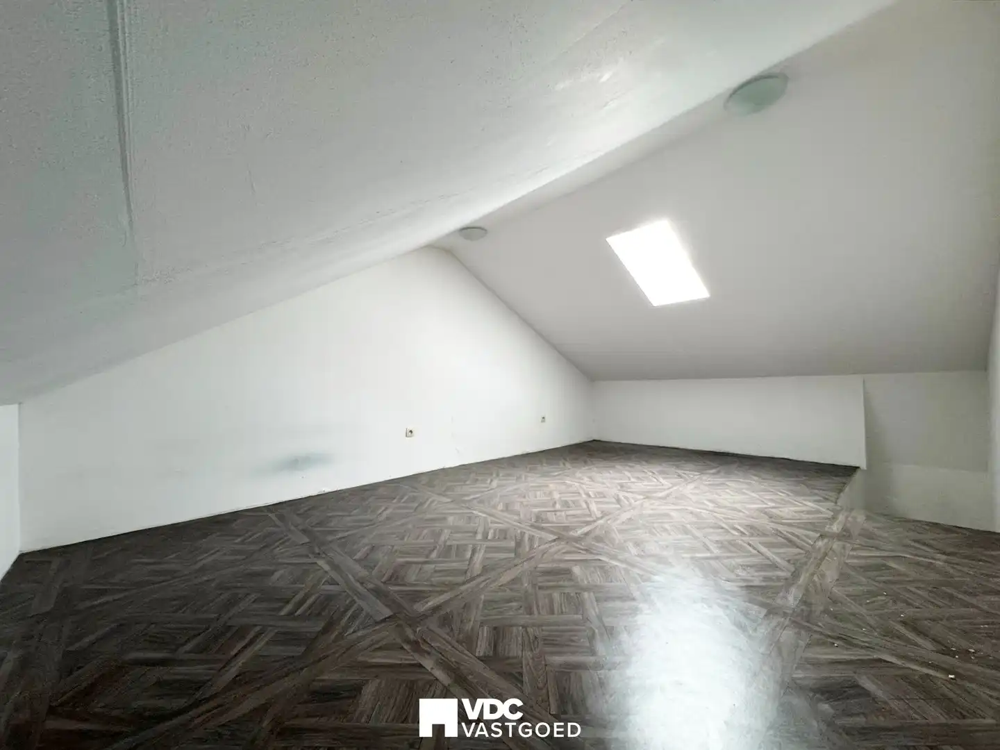 Te renoveren rijwoning met veel potentieel te Hoepertingen foto 16