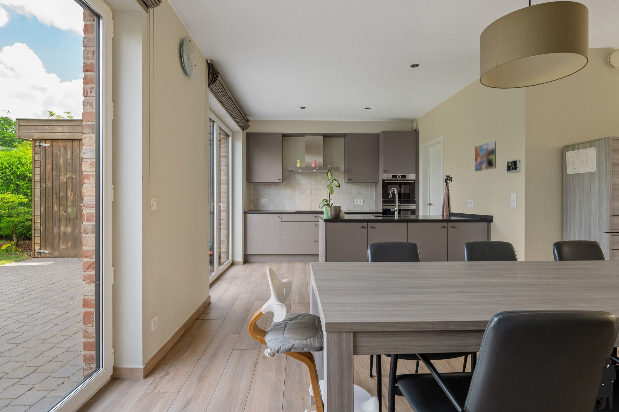 Instapklare woning in kindvriendelijke wijk! foto 11