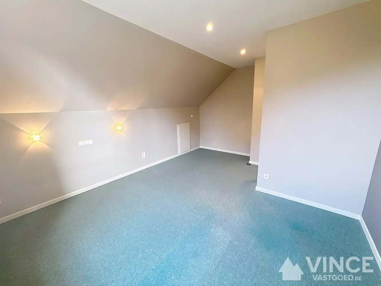 Instapklare gezinswoning met zonnige tuin in rustige doodlopende straat foto 14