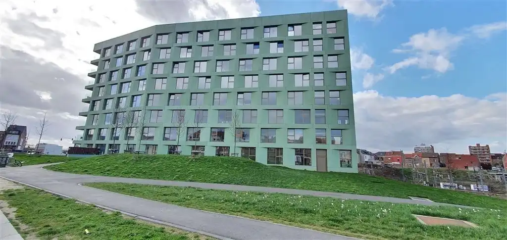 Autostaanplaatsen  foto 2