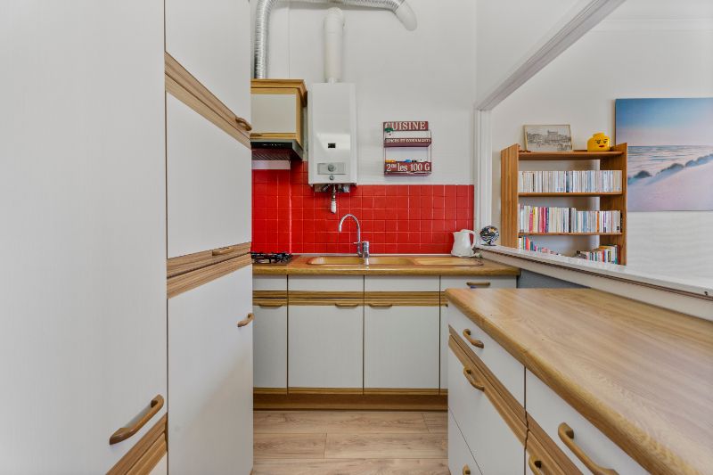 1 SLAAPKAMER APPARTEMENT met zijdelings zeezicht foto 16