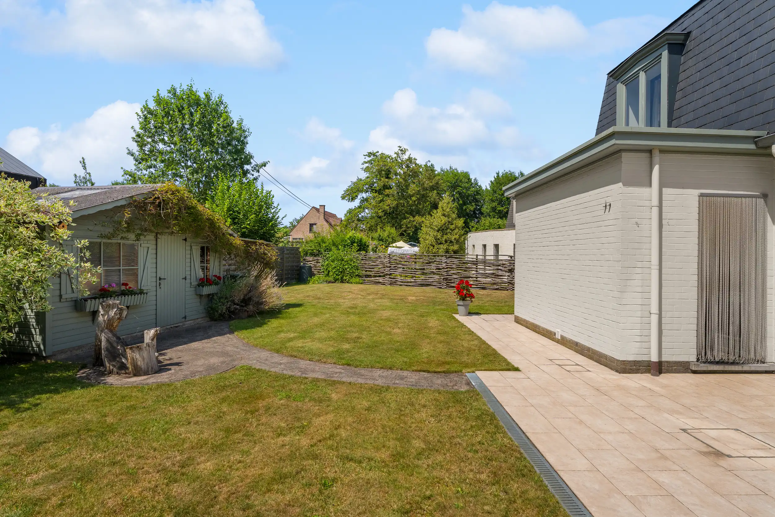 Instapklare gezinswoning in gegeerde, residentiële, woonwijk foto 23