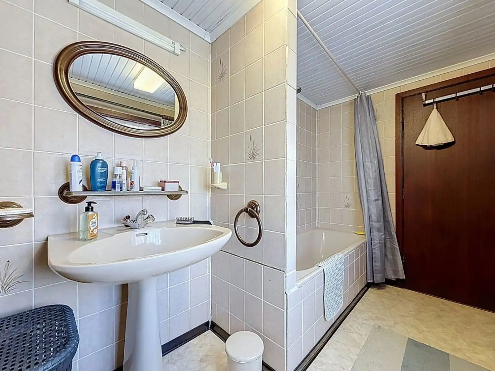 Te renoveren handelspand met woonst in Kontich-Kazerne foto 18