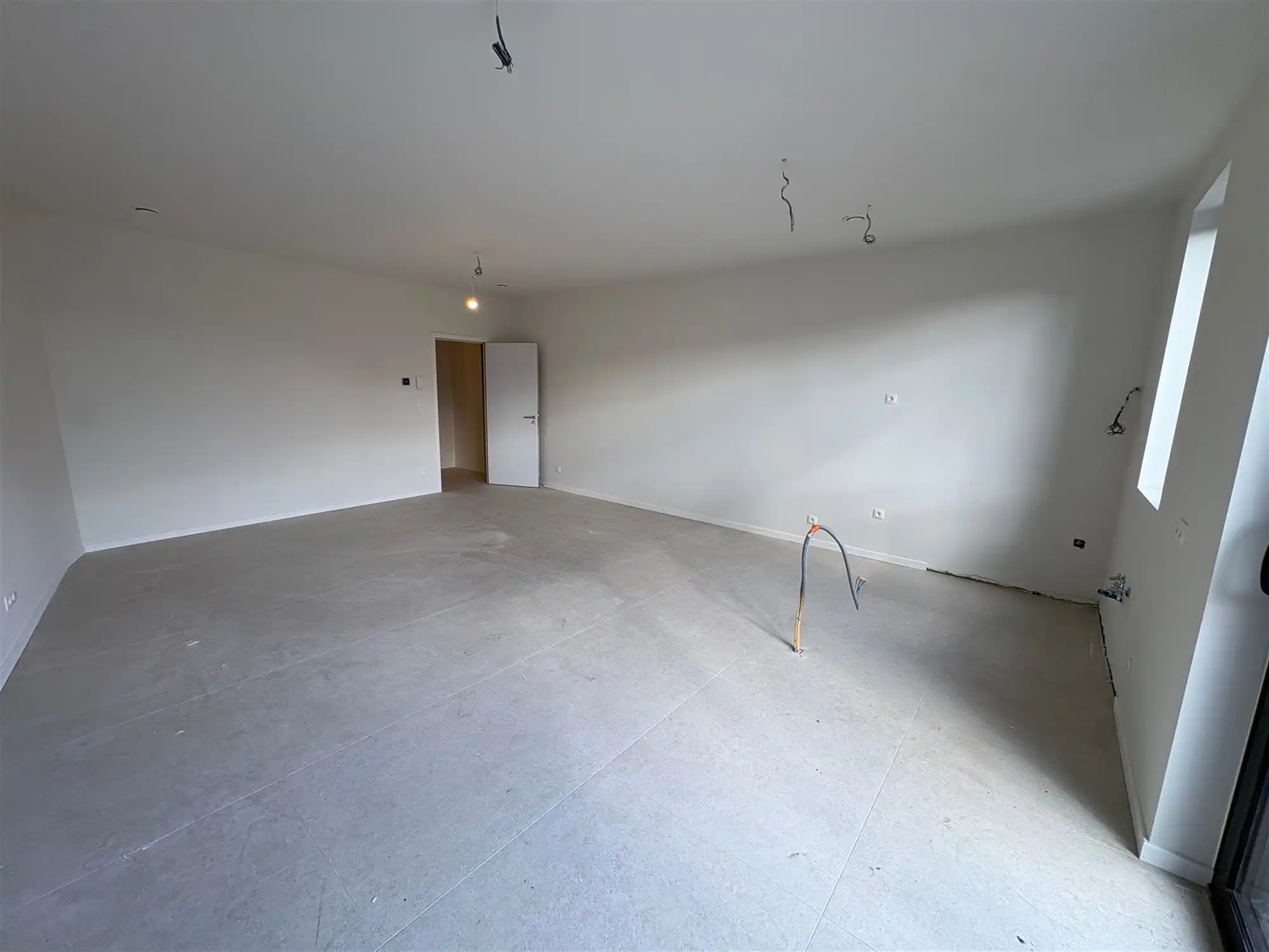 Ruim appartement met 1 slaapkamer en grote zuidtuin. foto 5