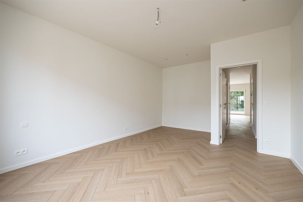 gerenoveerd appartement met zonnig terras foto 12