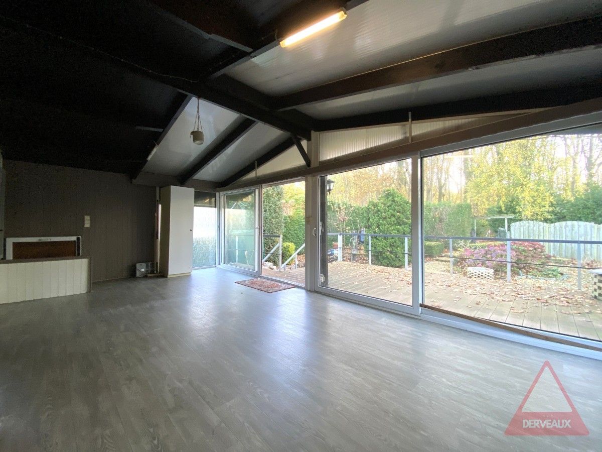 Zonnebeke – Charmante chalet in bosrijke omgeving foto 8