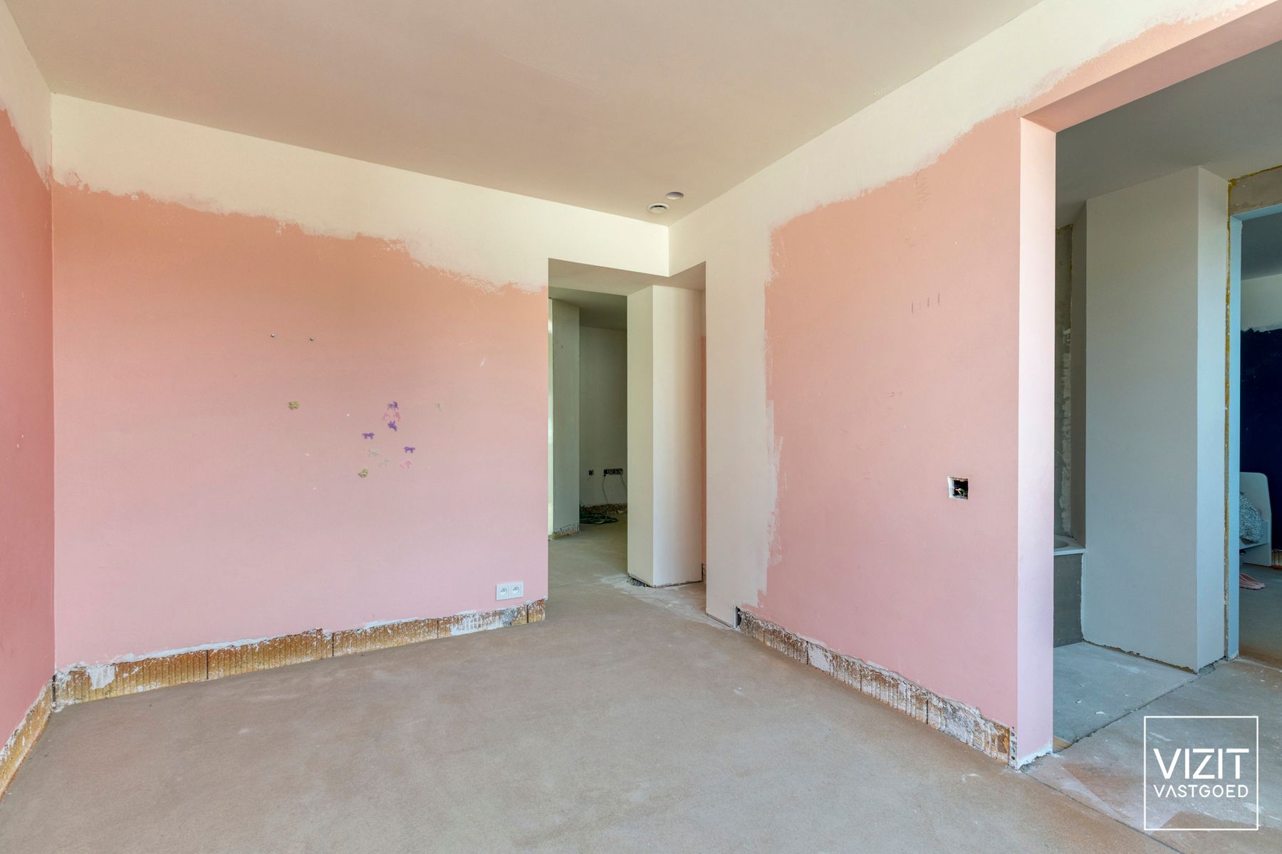 Unieke karaktervolle architectenwoning foto 15