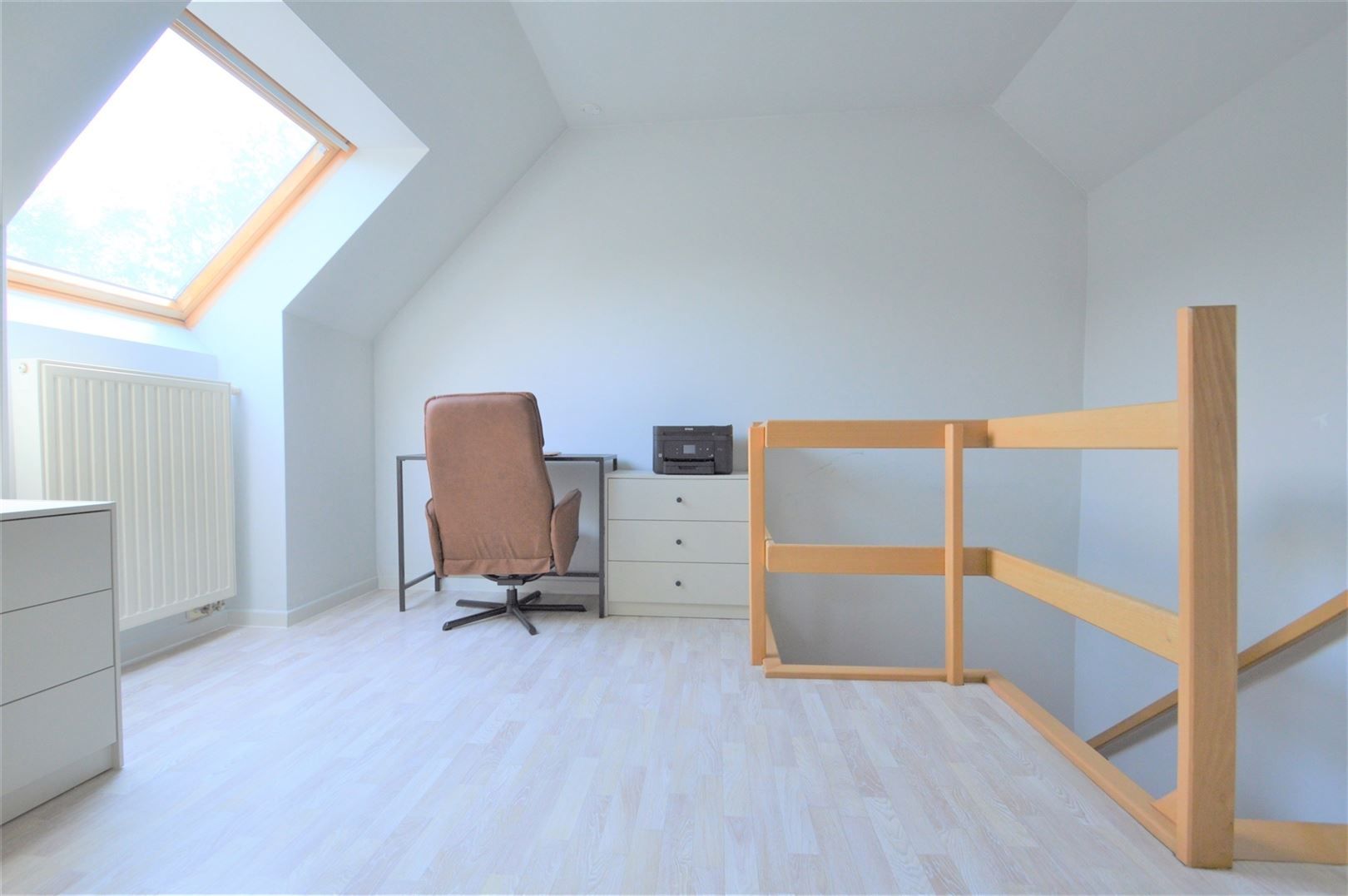 Ruim duplex appartement gelegen te Appels foto 11