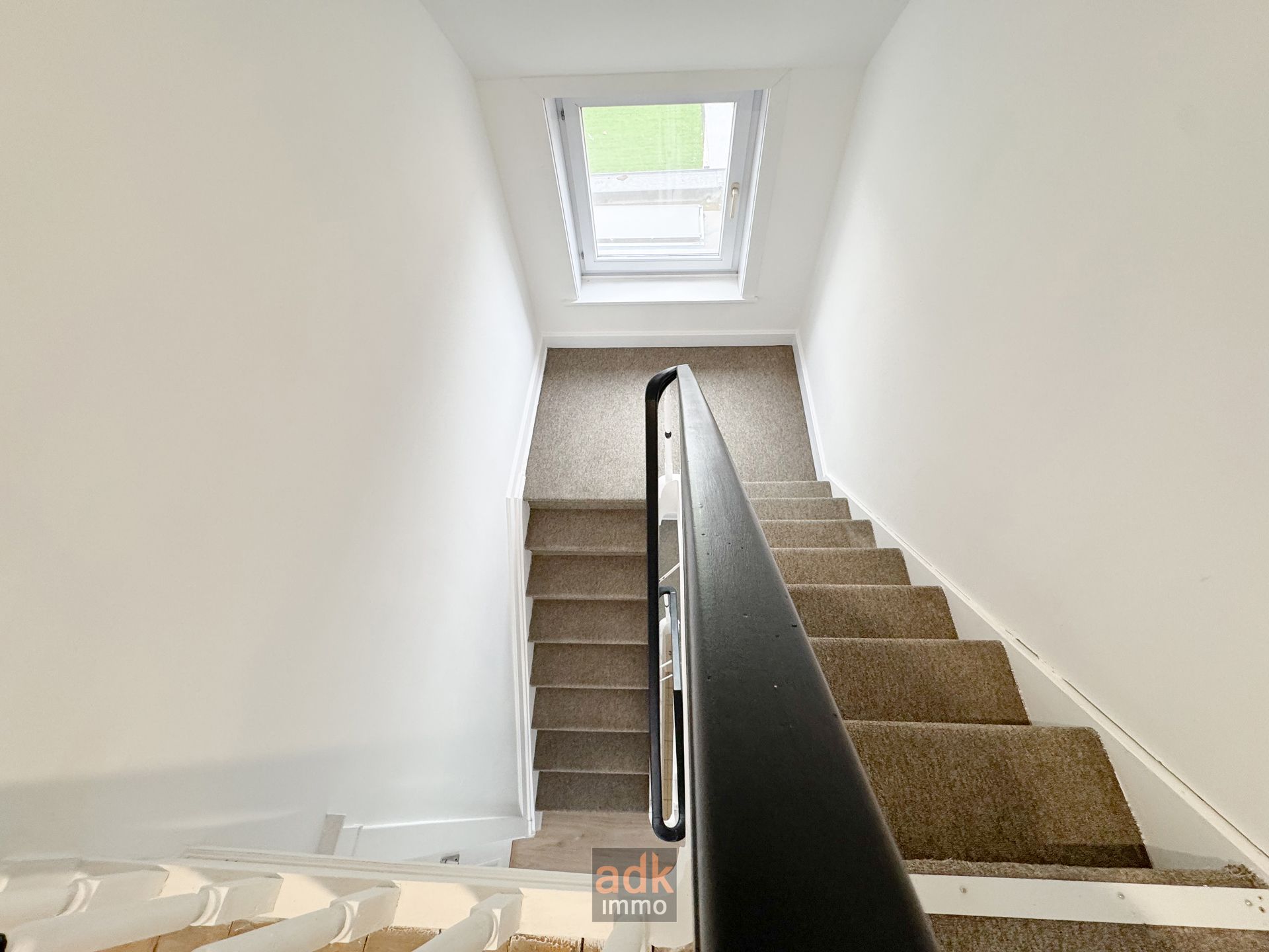 Instapklare 4-gevelwoning met zonnige tuin, terras. foto 18